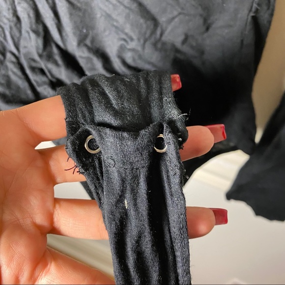 Long-sleeve Cross Front Bodysuit - Picture 3 of 3